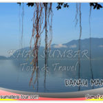 Danau Maninjau - Destinasi tour wisata Sumbar favorit disekitar Bukittinggi - Agam - Travel liburan di Sumatera Barat