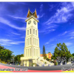 JAM GADANG - Destinasi tour wisata Sumbar favorit disekitar Bukittinggi - Travel liburan di Sumatera Barat